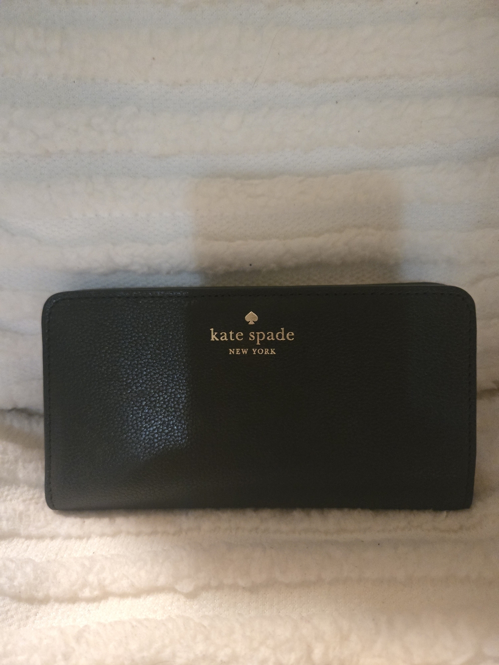 kate spade Black Leather Zip Wallet with Gold Logo